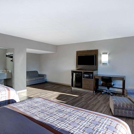 Motel 6 Burlington Zewnętrze zdjęcie