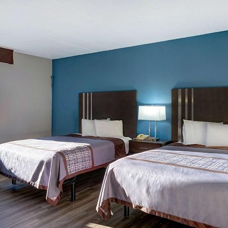 Motel 6 Burlington Zewnętrze zdjęcie