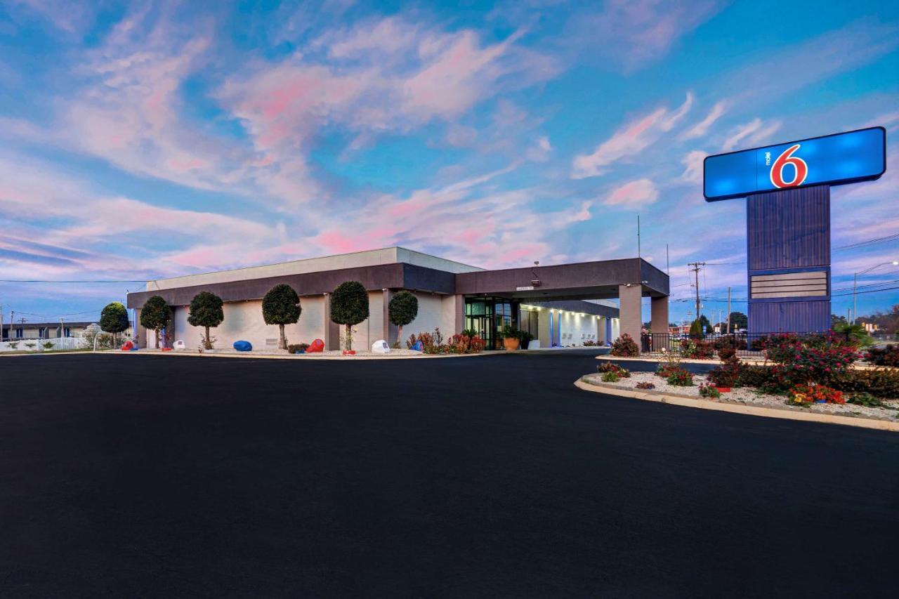 Motel 6 Burlington Zewnętrze zdjęcie