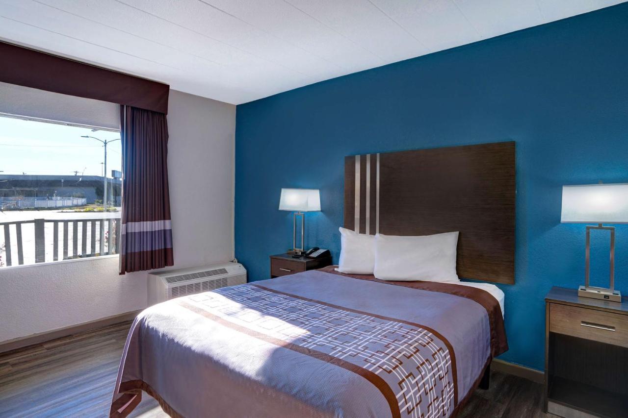 Motel 6 Burlington Zewnętrze zdjęcie