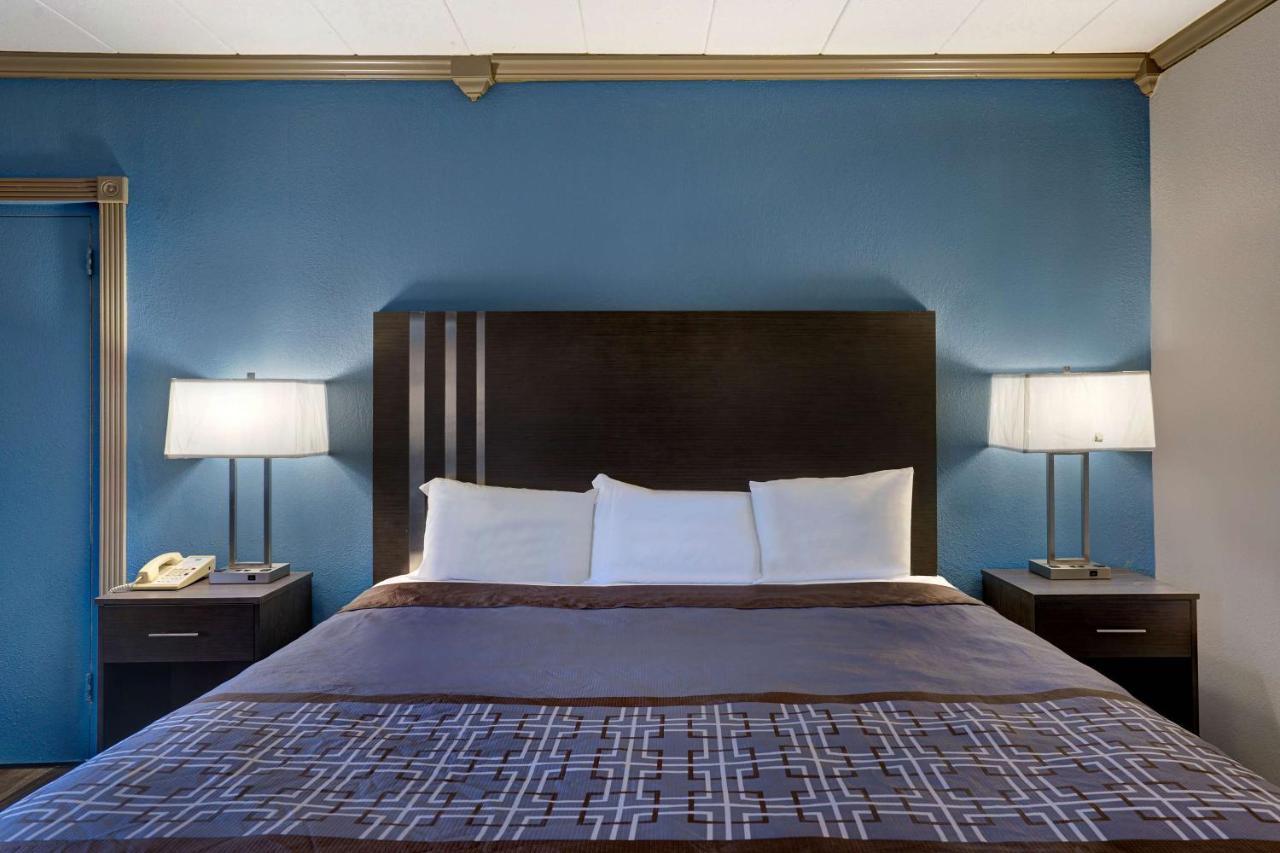 Motel 6 Burlington Zewnętrze zdjęcie