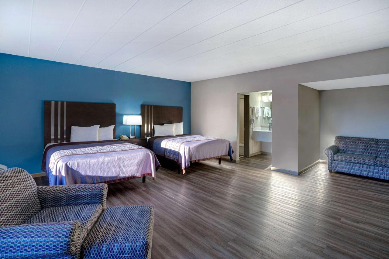 Motel 6 Burlington Zewnętrze zdjęcie