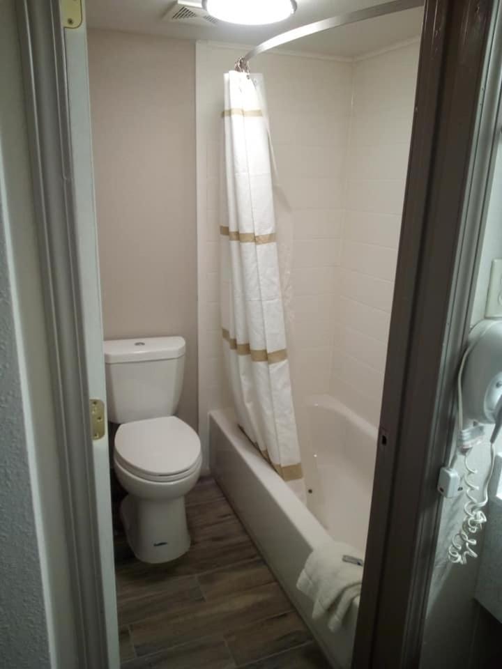 Motel 6 Burlington Zewnętrze zdjęcie